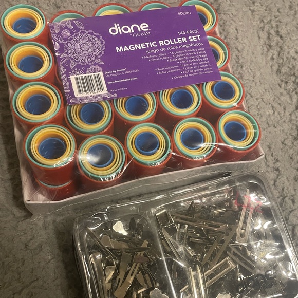 Roller set & prong clips - Picture 1 of 3